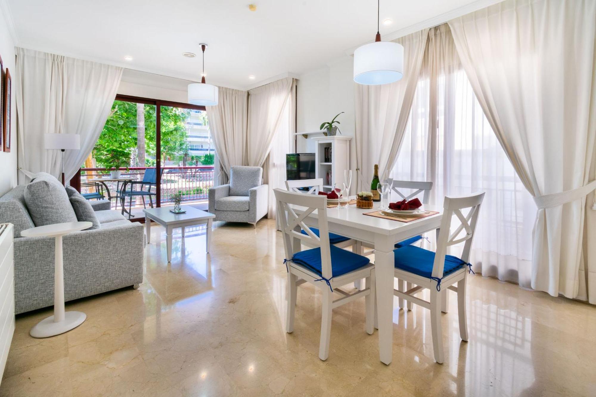 אלביר Apartamentos Albir Confort - Avenida 1 Dorm מראה חיצוני תמונה