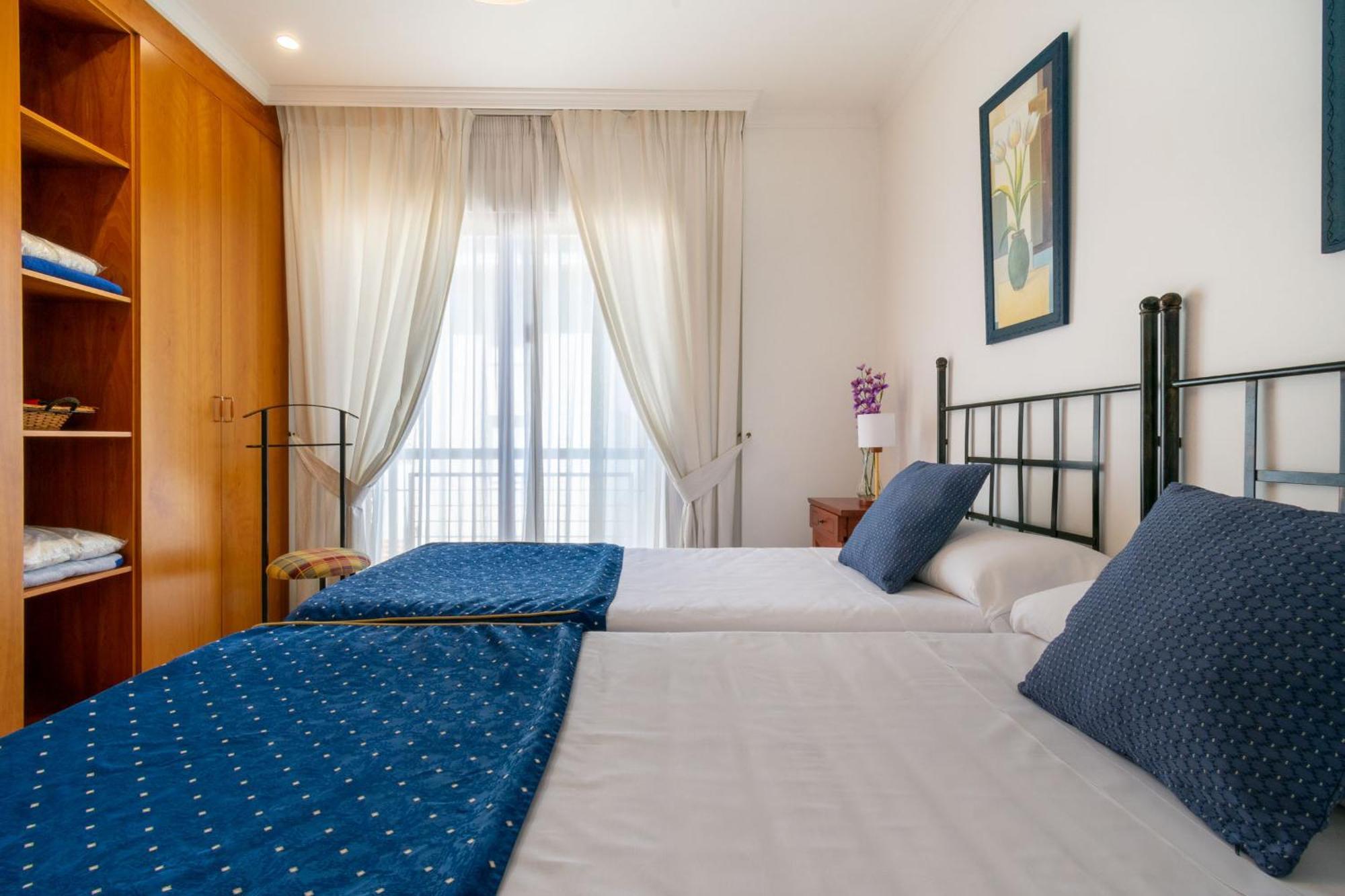 אלביר Apartamentos Albir Confort - Avenida 1 Dorm מראה חיצוני תמונה