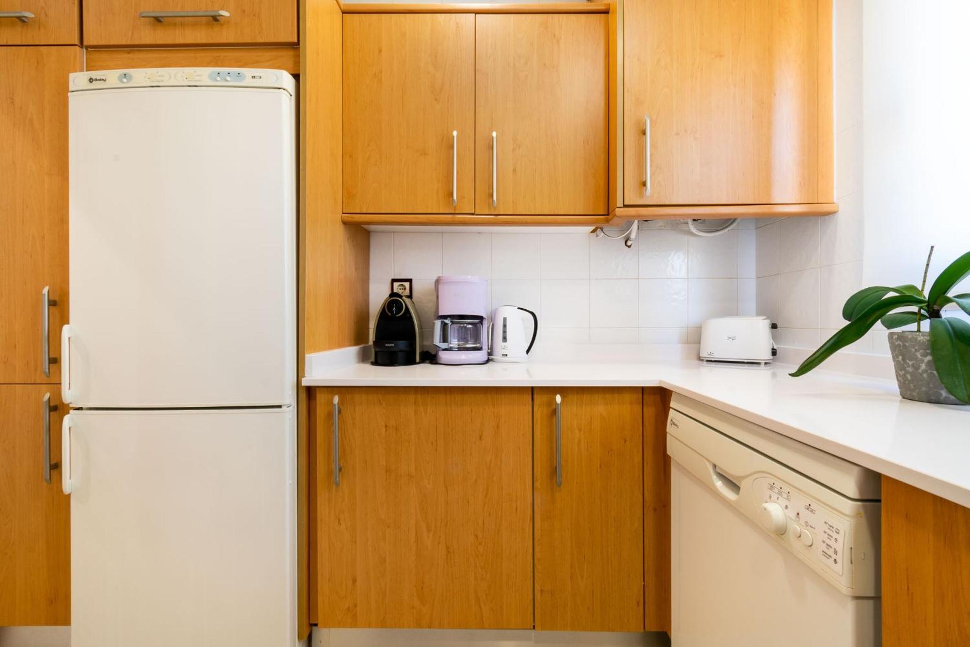 אלביר Apartamentos Albir Confort - Avenida 1 Dorm מראה חיצוני תמונה