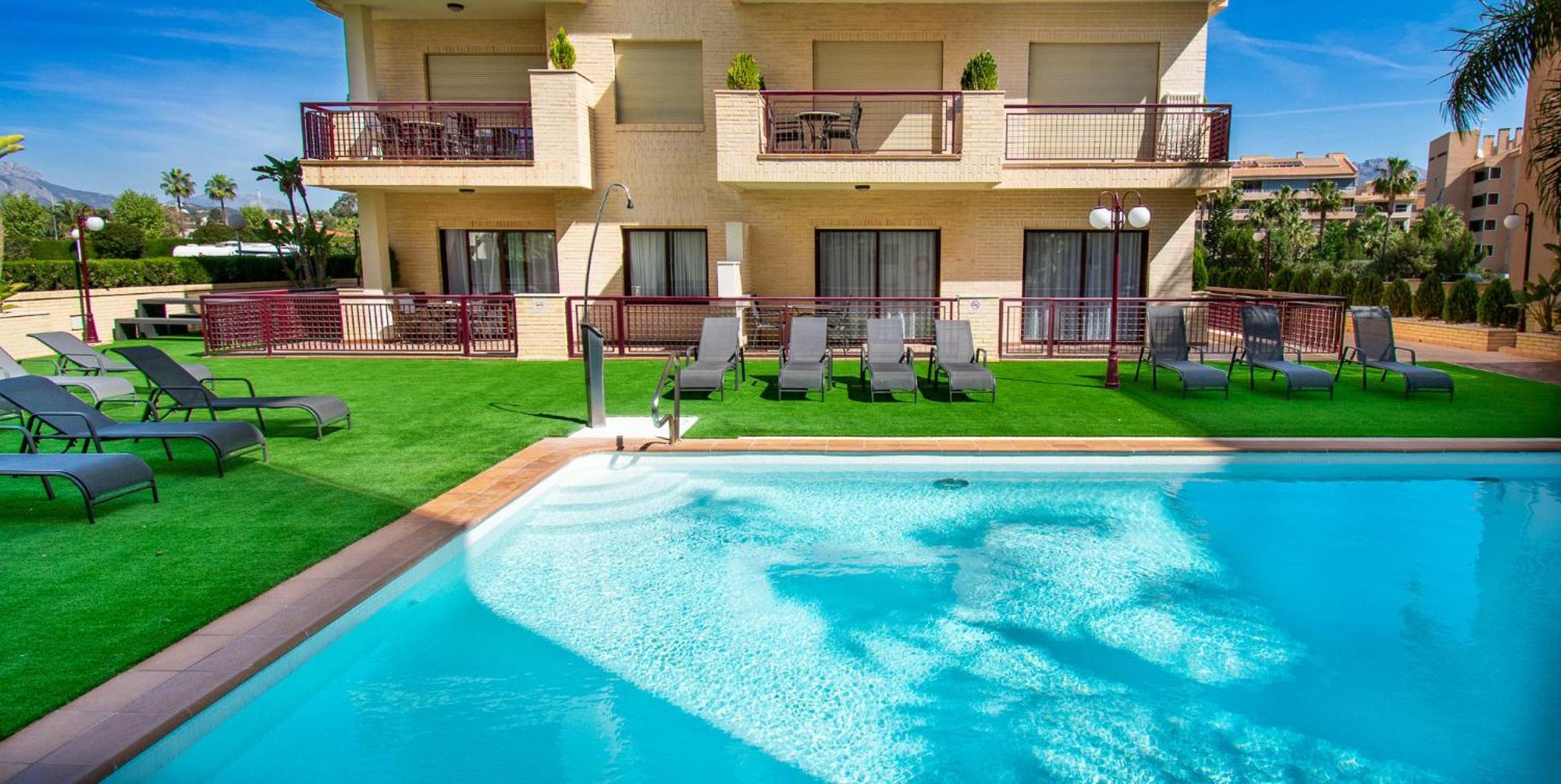 אלביר Apartamentos Albir Confort - Avenida 1 Dorm מראה חיצוני תמונה