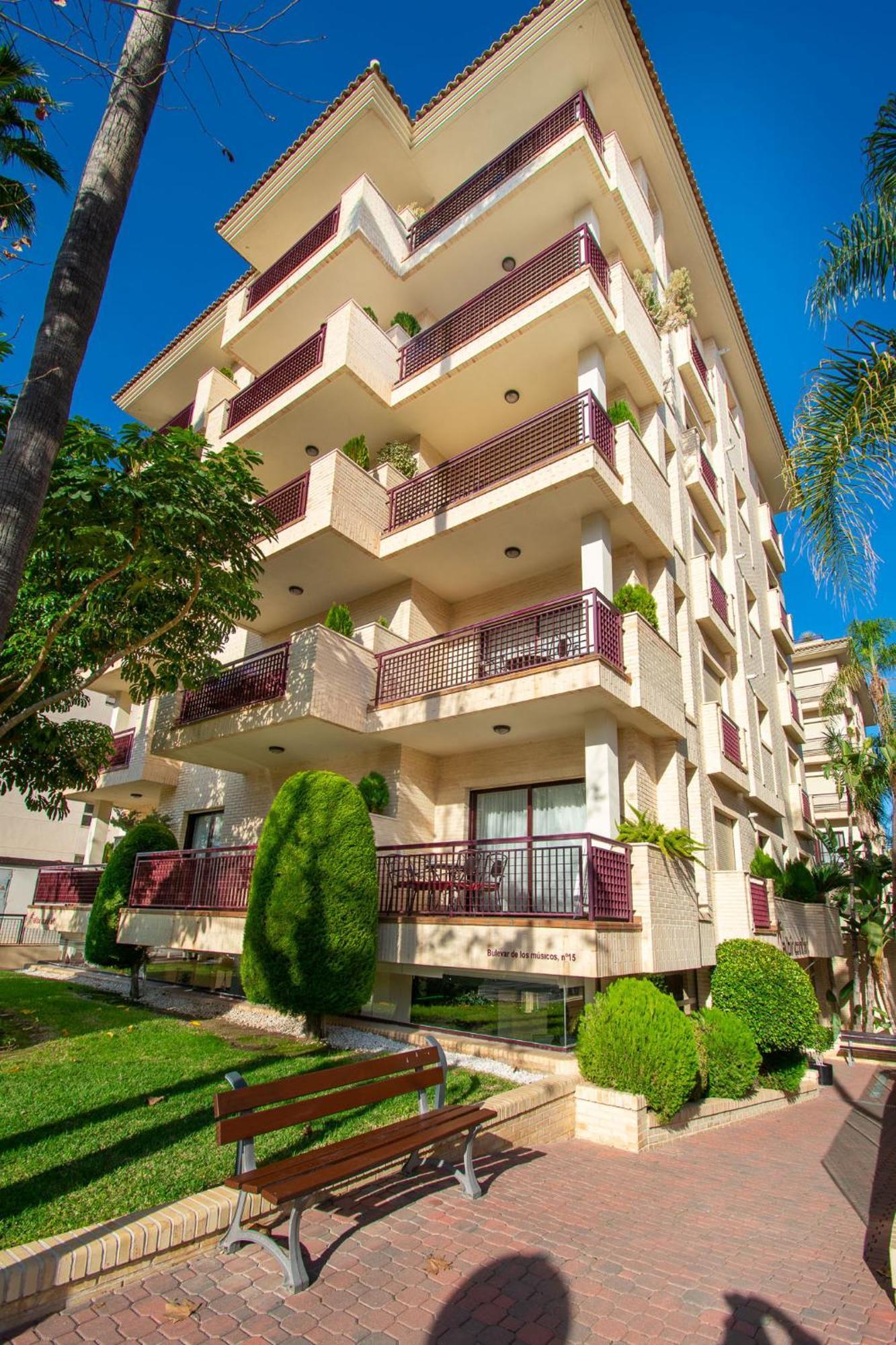 אלביר Apartamentos Albir Confort - Avenida 1 Dorm מראה חיצוני תמונה